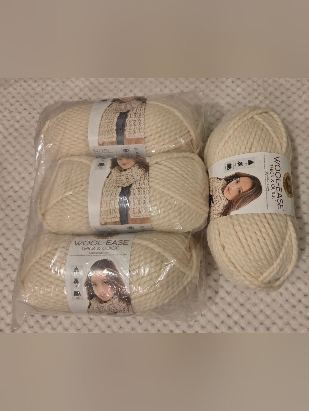 LION BRAND YARN WOOL-EASE 4 SKEINS NIP COLOR FISHERMAN